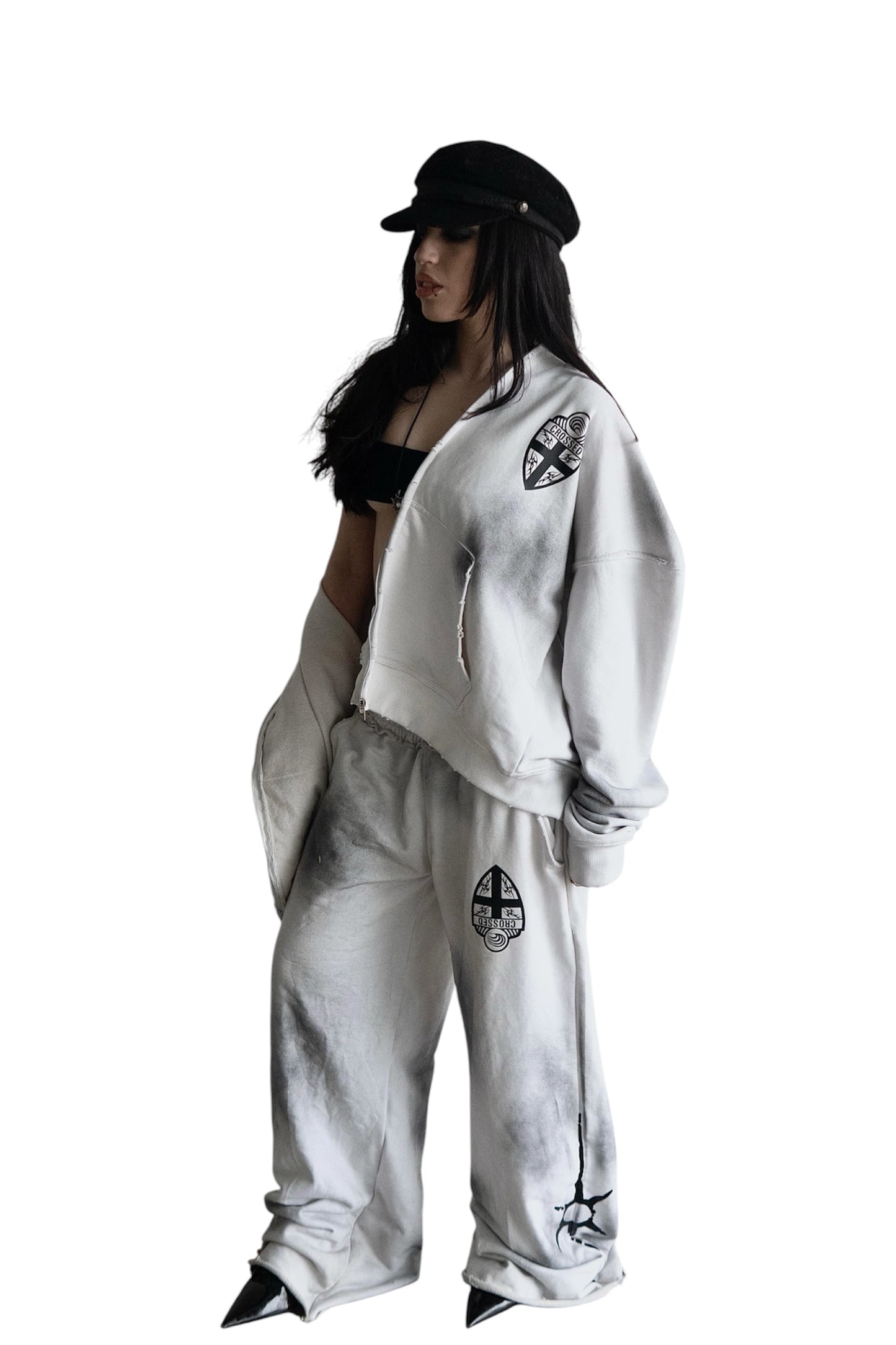 CREST SWEATPANTS
